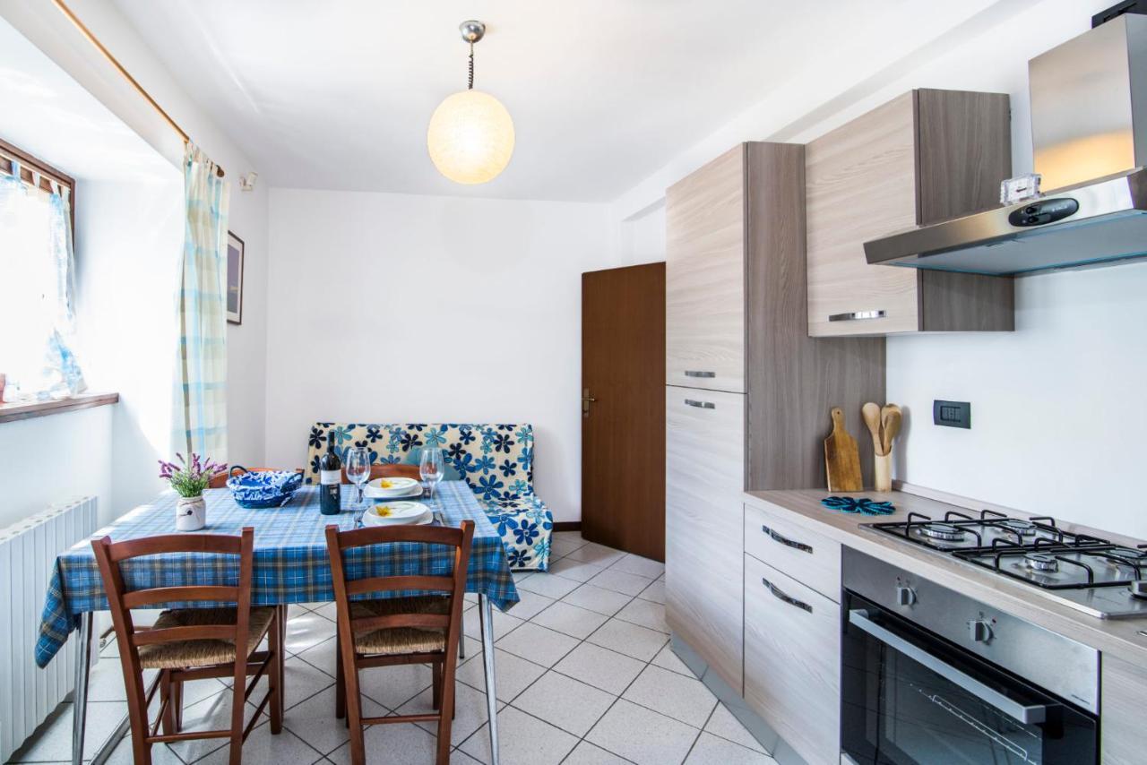 Casa Vacanze Linda Gera Lario Luaran gambar