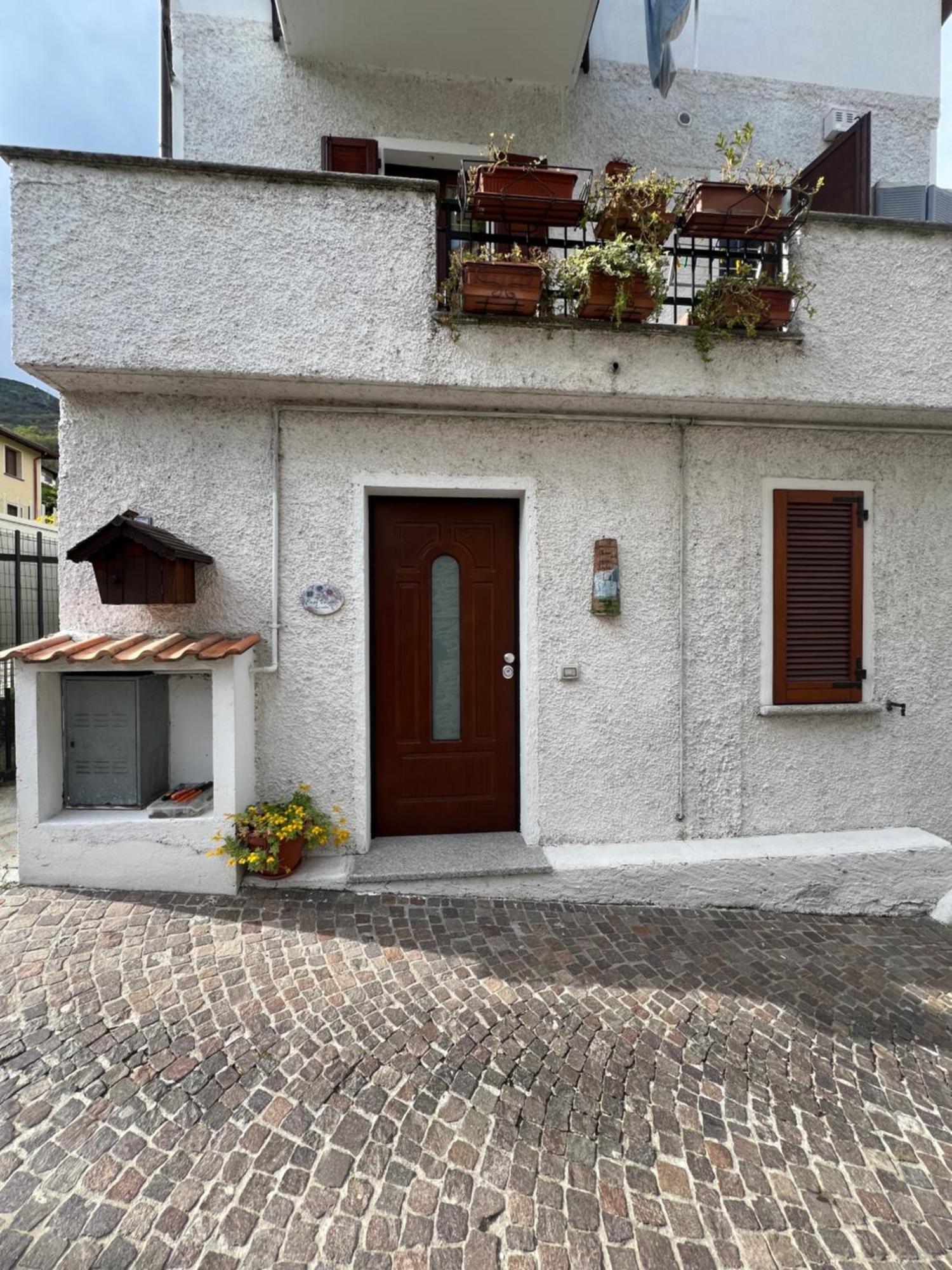 Casa Vacanze Linda Gera Lario Luaran gambar